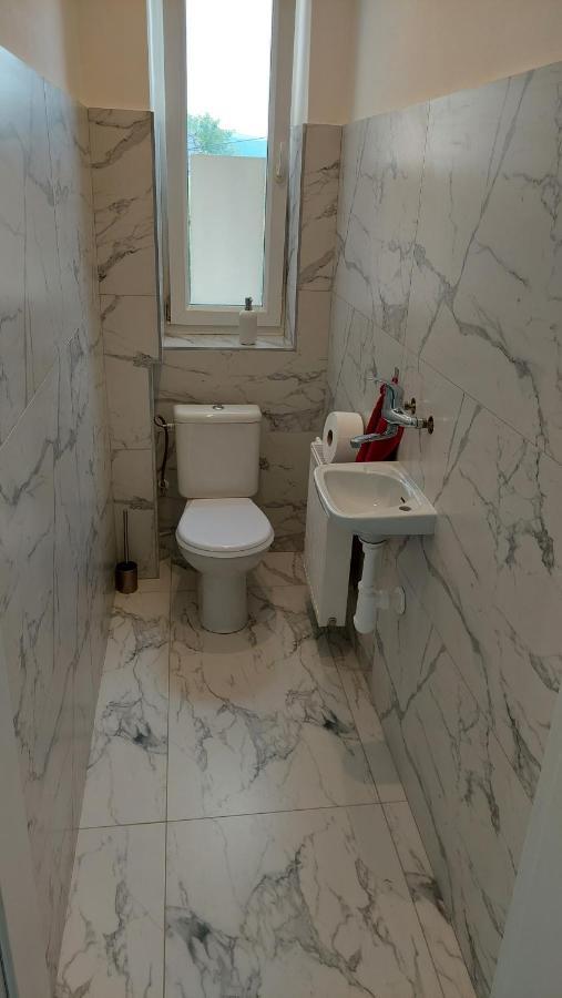 Laguna Ubytovanie 2 A Trenčín エクステリア 写真
